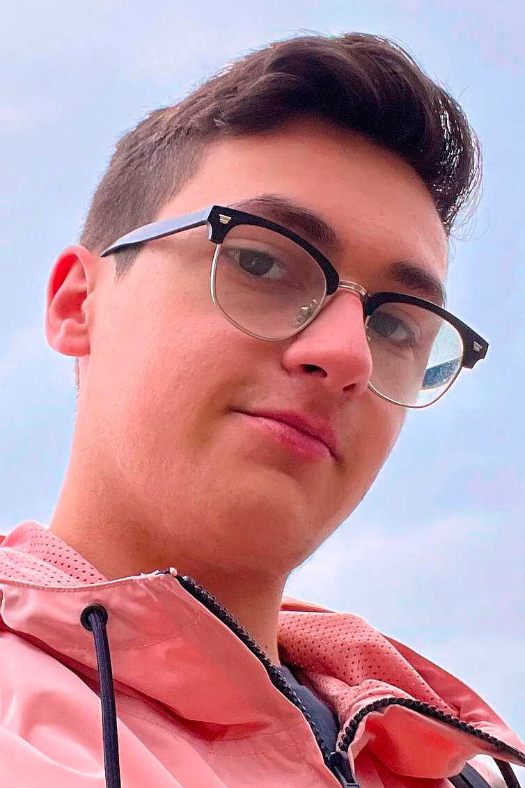 фото Griffin Hook