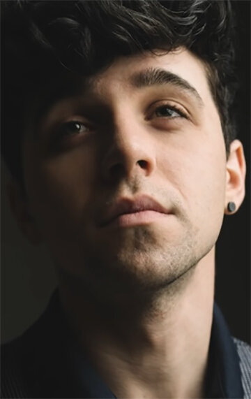 фото Артем Гутковский