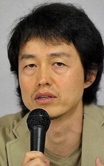 фото Мин Бён-гук