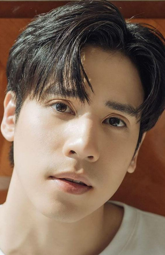 фото Еспипат Тилапорнпутт