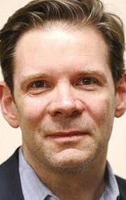 фото Томас Джей Райан