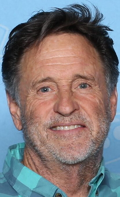 фото Роберт Хейз