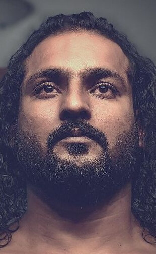 фото Ассиф Йоги