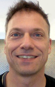 фото Джон Эйзендрат