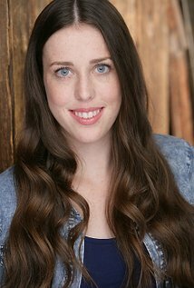 фото Кира Легг