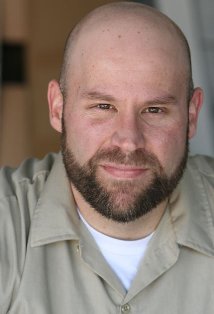 фото Джош Лэтцер