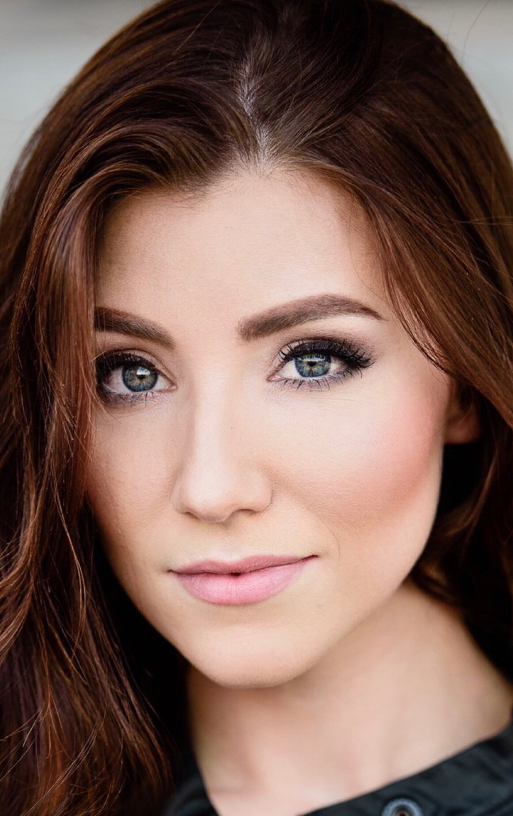 фото Shae Robins