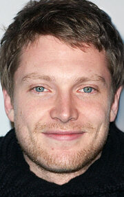 фото Саймон Вудс