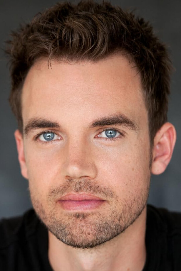 фото Тайлер Хилтон