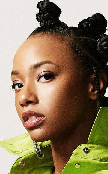 фото Alyah Chanelle Scott