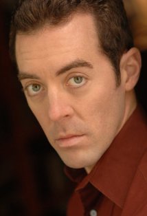 фото Джастин Латона