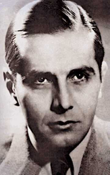 фото Морис Жобер