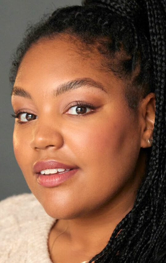 фото Ava Diakhaby