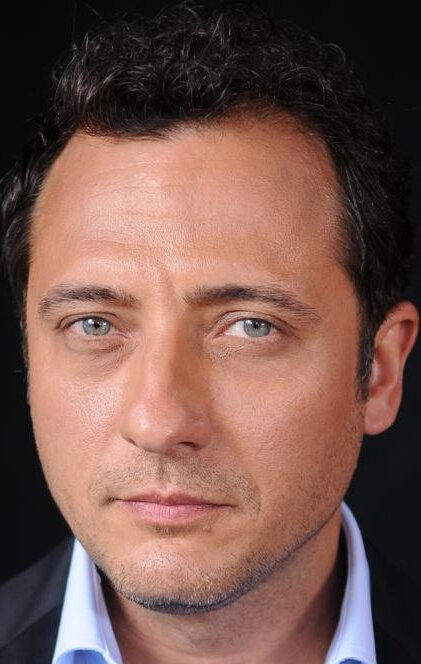 фото Йигит Озшенер