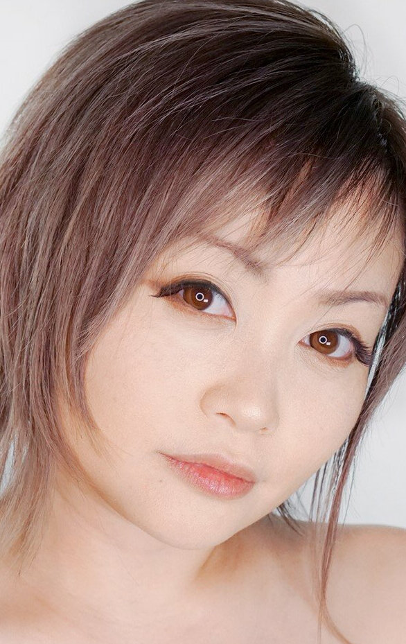 фото Риса Мэи