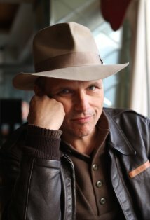 фото Джонатан Лоуренс