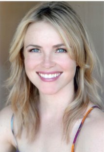 фото Розали Уорд