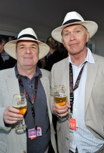 фото Гарри Сазерленд