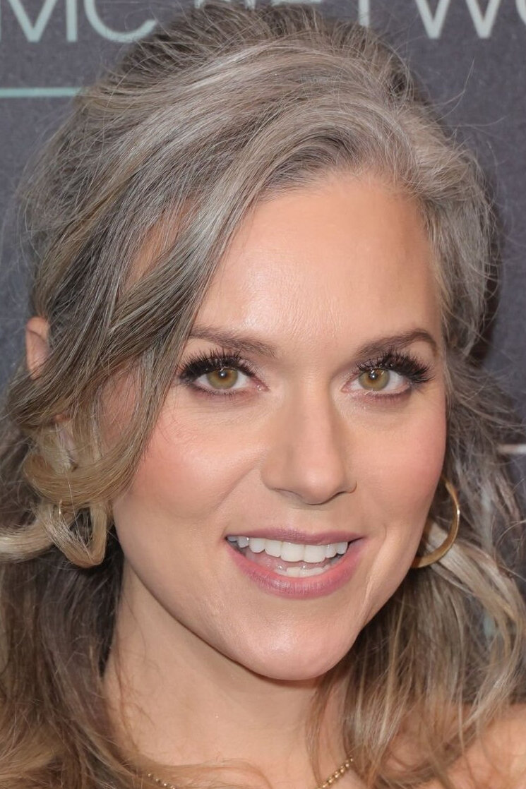 фото Хилари Бертон