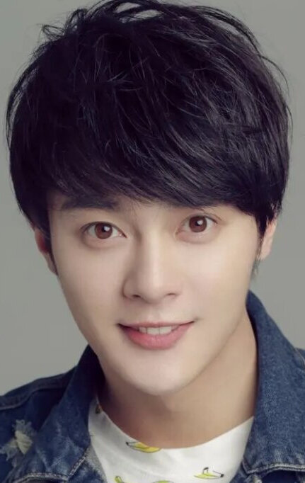 фото Ли Цзюньчэнь