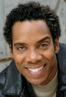 фото Мико ДеФур