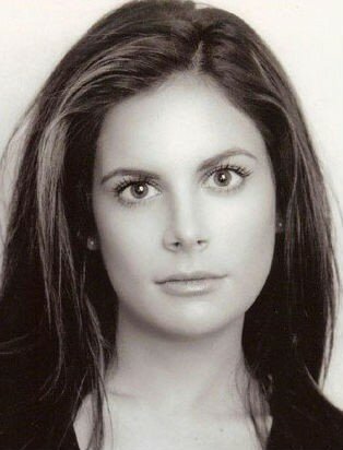 фото Кортни Файн