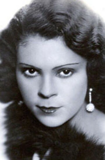 фото Нора Ней