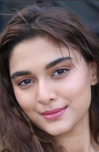 фото Сайи Манджрекар