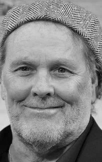 фото Уингз Хаузер