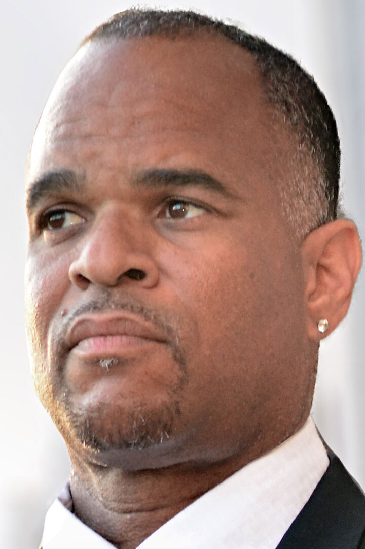 фото Джеймс Эрли