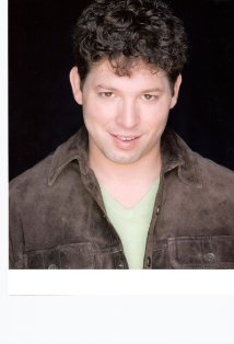 фото Джошуа Хоуланд