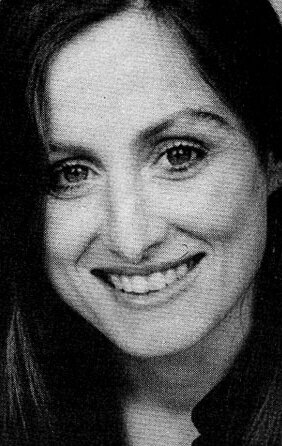 фото Мона Симпсон