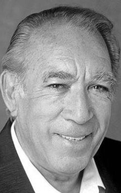 фото Энтони Куинн