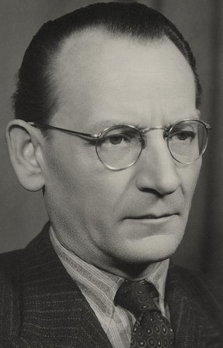 фото Богуш Градил