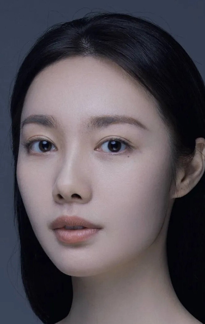 фото Лю Жоянь