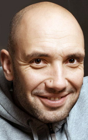 фото Захари Бахаров