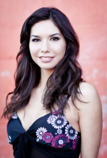 фото Сера-Лис МакАртур