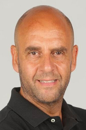 фото Надим Механна