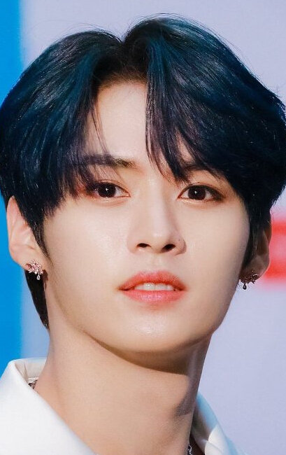 фото Ли Ноу