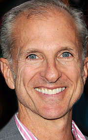 фото Джон ДеЛюка