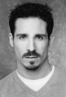 фото Клет Ларки