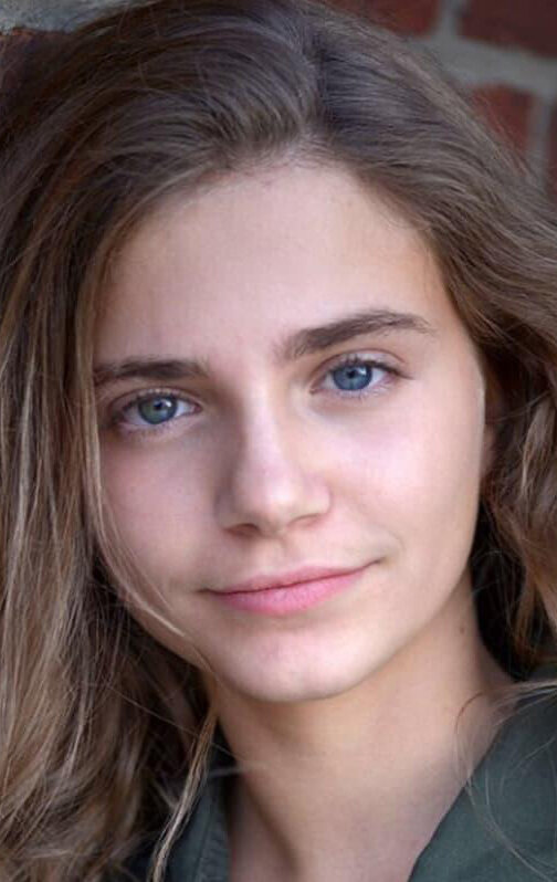 фото Лола Россиньоль-Артс