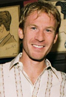 фото Роберт Хэрриэл