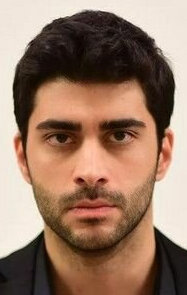 фото Догукан Гюнгёр