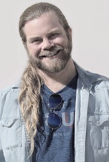 фото Джастин Кук