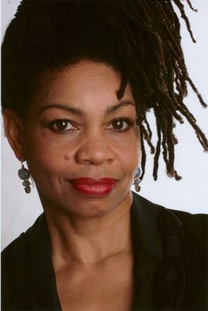 фото Клер Бенедикт