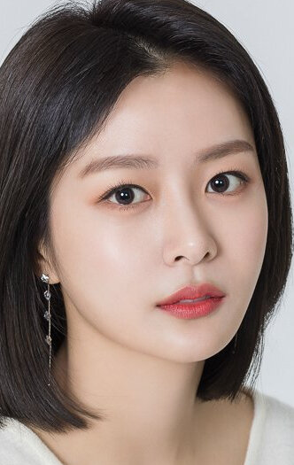 фото Сон Да-ын