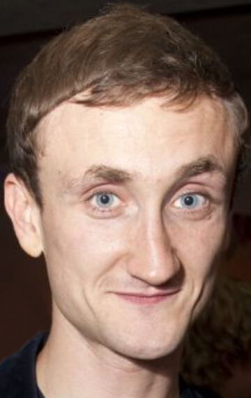 фото Том Брук