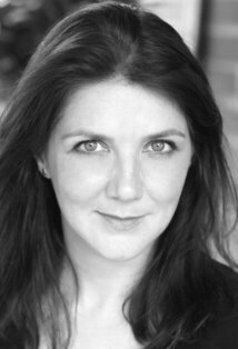 фото Шарлотта Мур