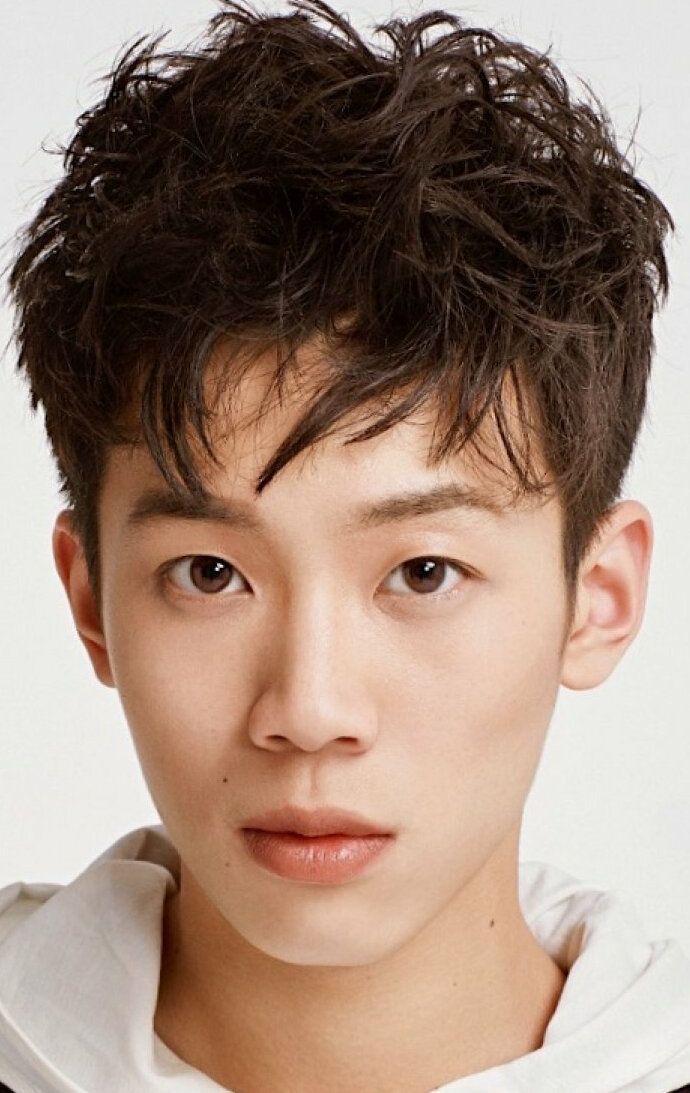 фото Лю Цзеи